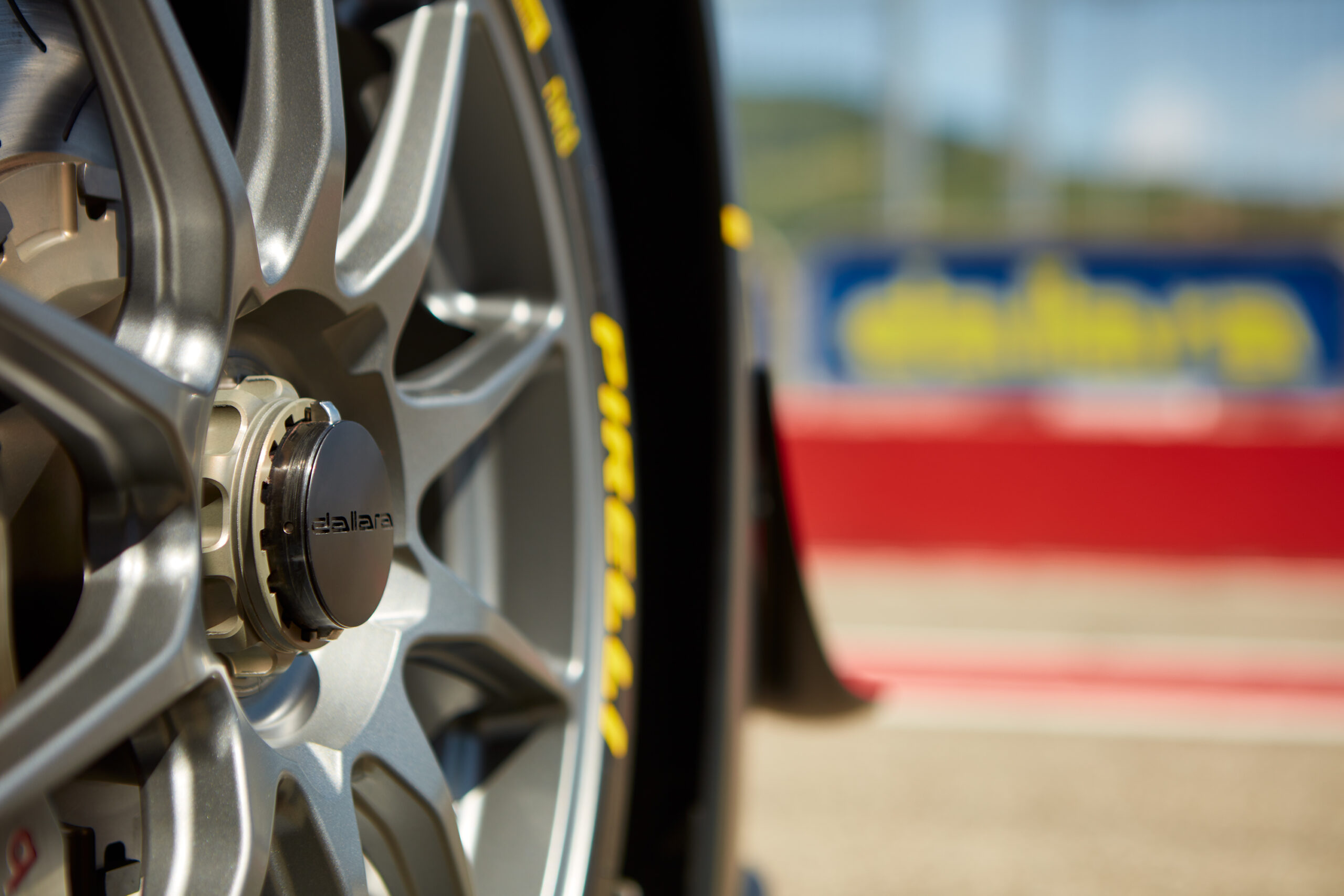 S_DALLARA_EXP_DETAIL_TRACK_07