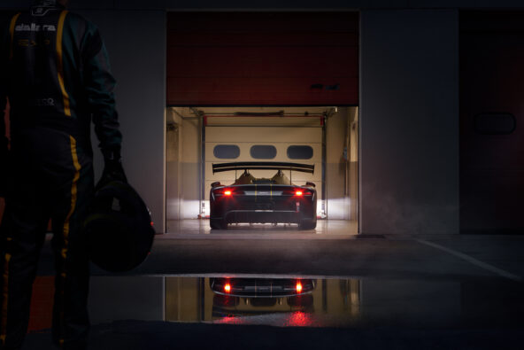 S_DALLARA_EXP_NIGHT_01