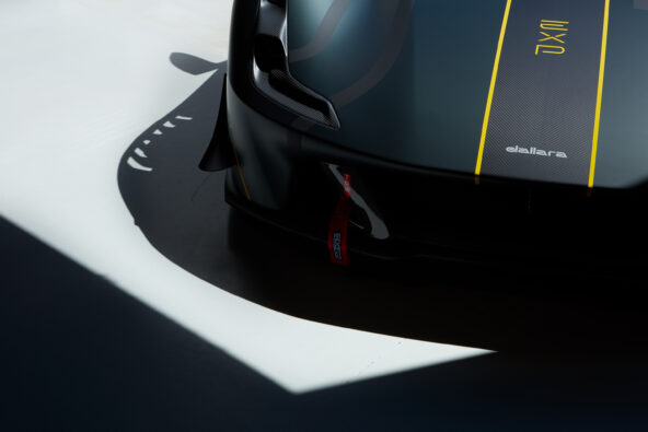 S_DALLARA_EXP_SHADOWS_07