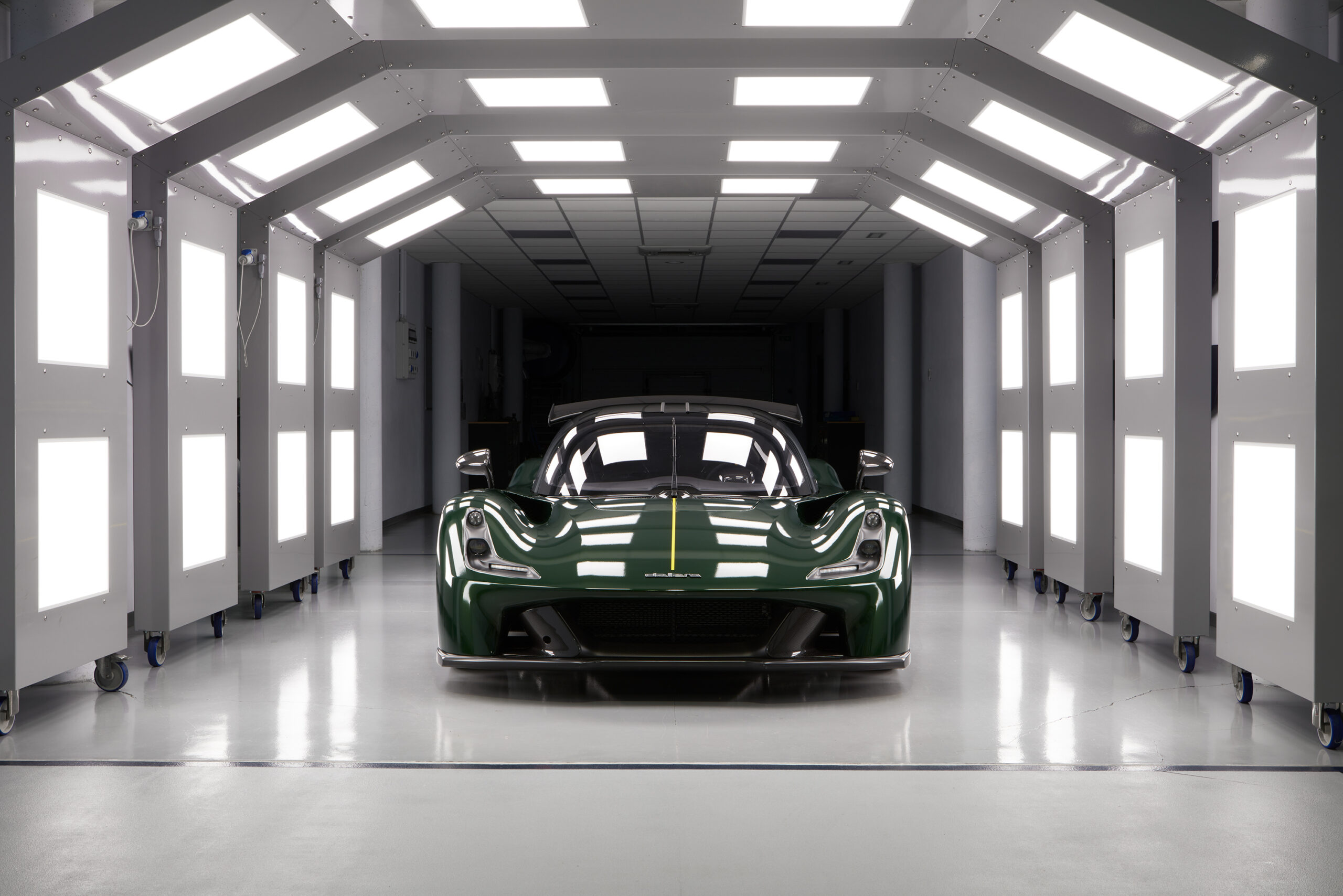 S_DALLARA_FRONT_01
